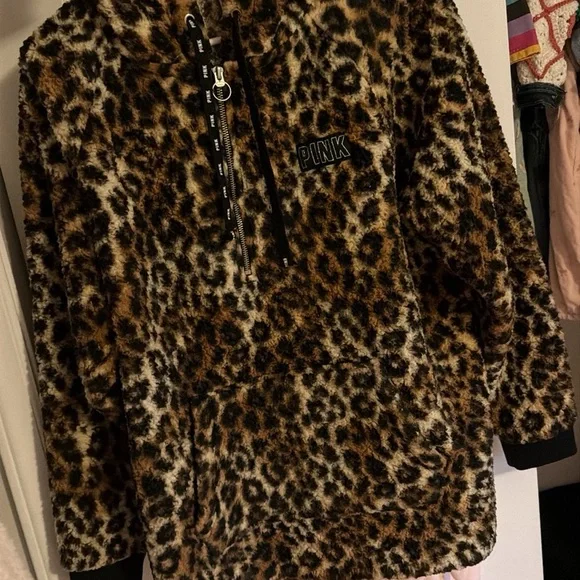 PINK Victoria's Secret Leopard Quarter Zip Teddy - Picture 4 of 4